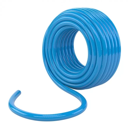 Шланг поливочный армированный 3 слойный ПВХ 3/4 15м Родничок Сибртех 67526 купить в Кургане