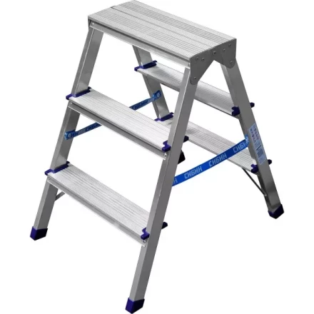 Лестница-стремянка двухсторонняя алюминиевая, СИБИН 38825-03, 3 ступени 38825-03 купить в Кургане