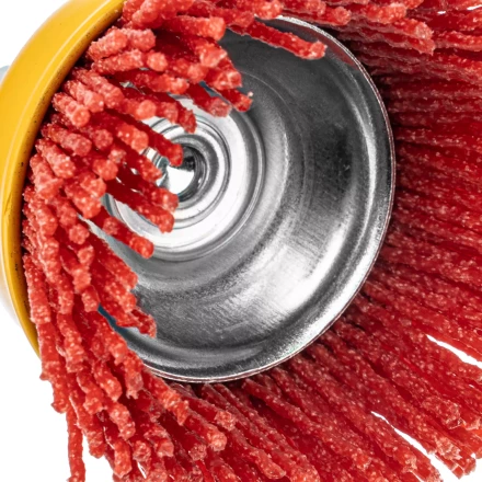 Щетка для дрели Denzel, 65 мм, Чашка, со шпилькой, нейлоновая щетина, 74435 купить в Кургане