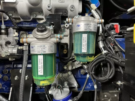 Дизельный генератор Vektor AD-70Y-T400 в шумозащитной кожухе купить в Кургане