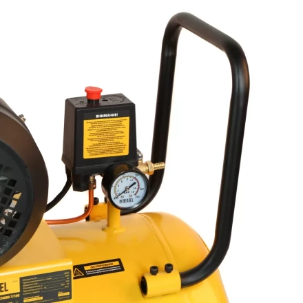 Компрессор воздушный BCI3000-T/200, ременный привод , 3.0 кВт, 200 литров, 530 л/мин Denzel 58119 купить в Кургане