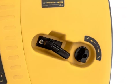 Генератор инверторный GT-3200iSE, 3.2 кВт, 230 В, бак 6 л, закрытый корпус, электростартер Denzel 94703 купить в Кургане